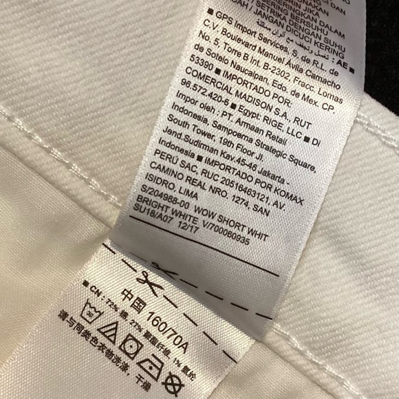 2 Pair Old Navy‎ Cuffed Wow Shorts Size 6 Washed Black & Bright White - Picture 14 of 14